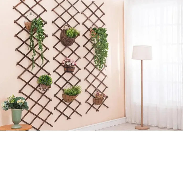 Expanding Wooden Garden Wall Panel